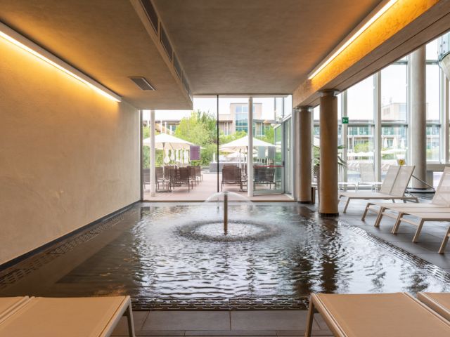 AQUALUX_indoor pool