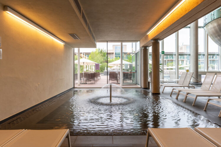 AQUALUX_indoor pool